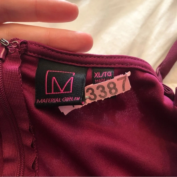 Material Girl Burgundy Lace Dress - Picture 4 of 5